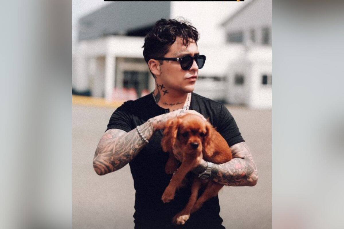 Christian Nodal y Ángela se convierten en padres de un perrito