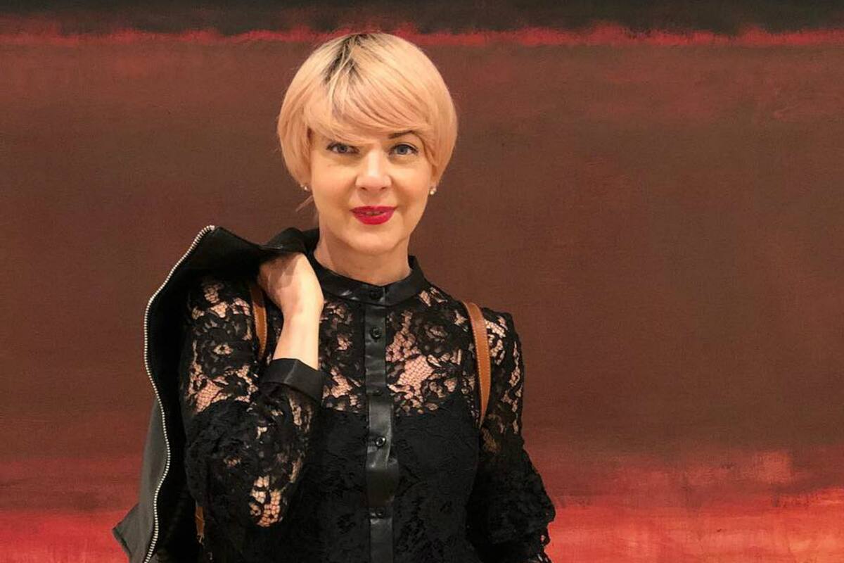 Edith González fichó para ayudar a niños de escuelas zapatistas