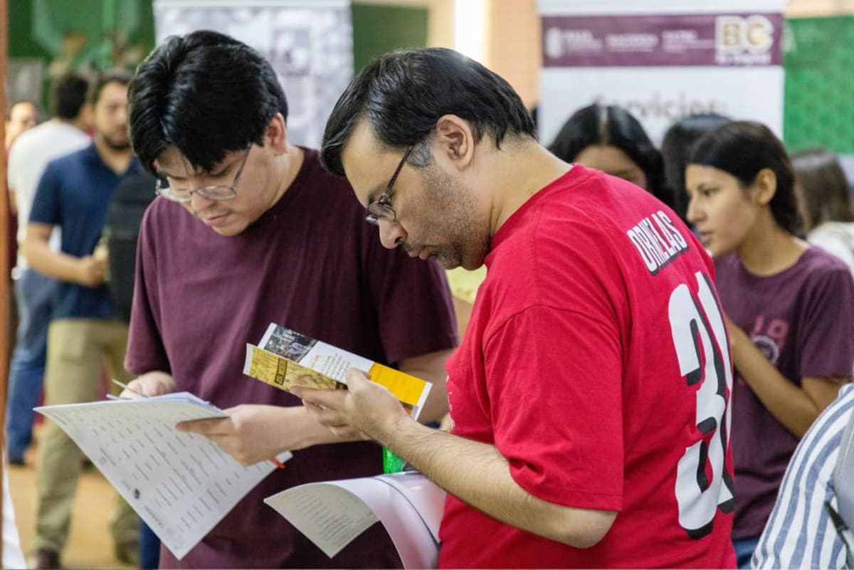 Jóvenes participaron en las ferias de empleo realizadas en UABC Mexicali y Otay, Tijuana. Foto: Cortesía