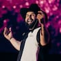 Carín León es el artista originario más escuchado de Sonora, según medio