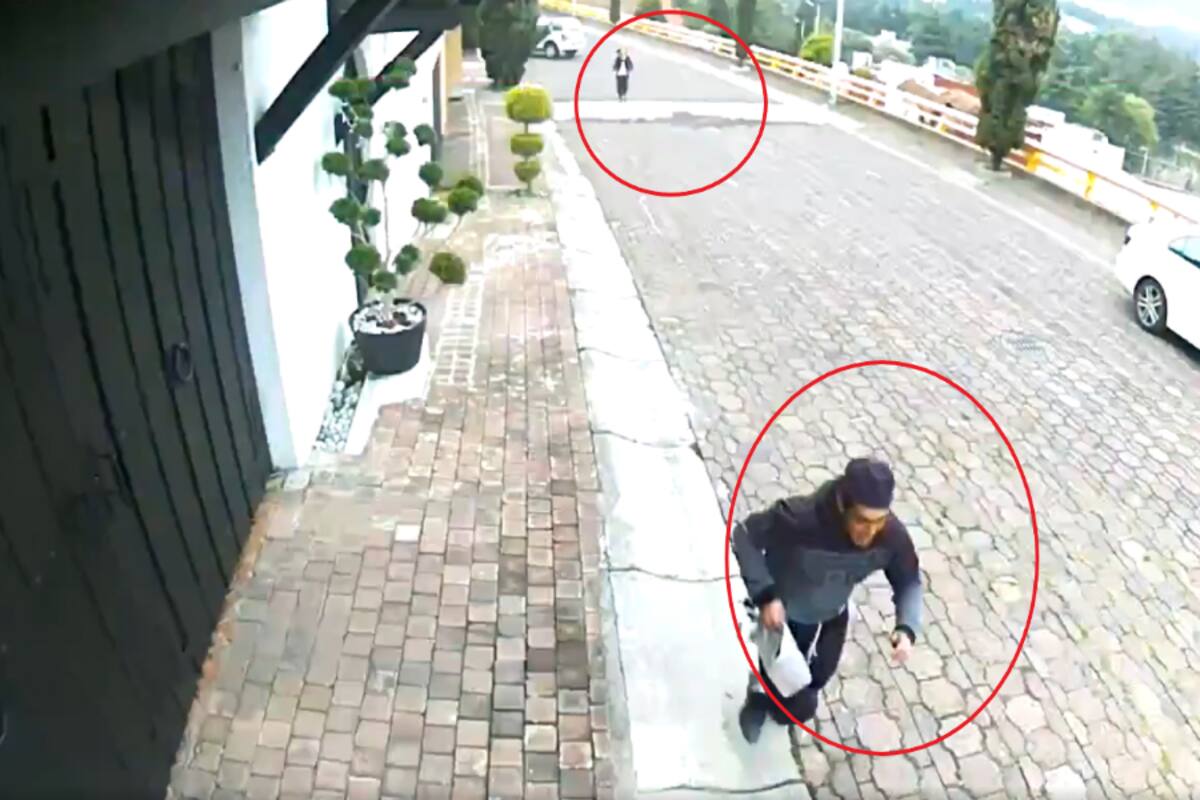 "Auxilio, auxilio, me robaron", grita anciana tras correr detrás de ladrón