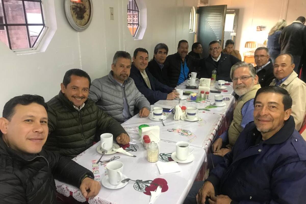Amigos se reencuentran luego de 40 años