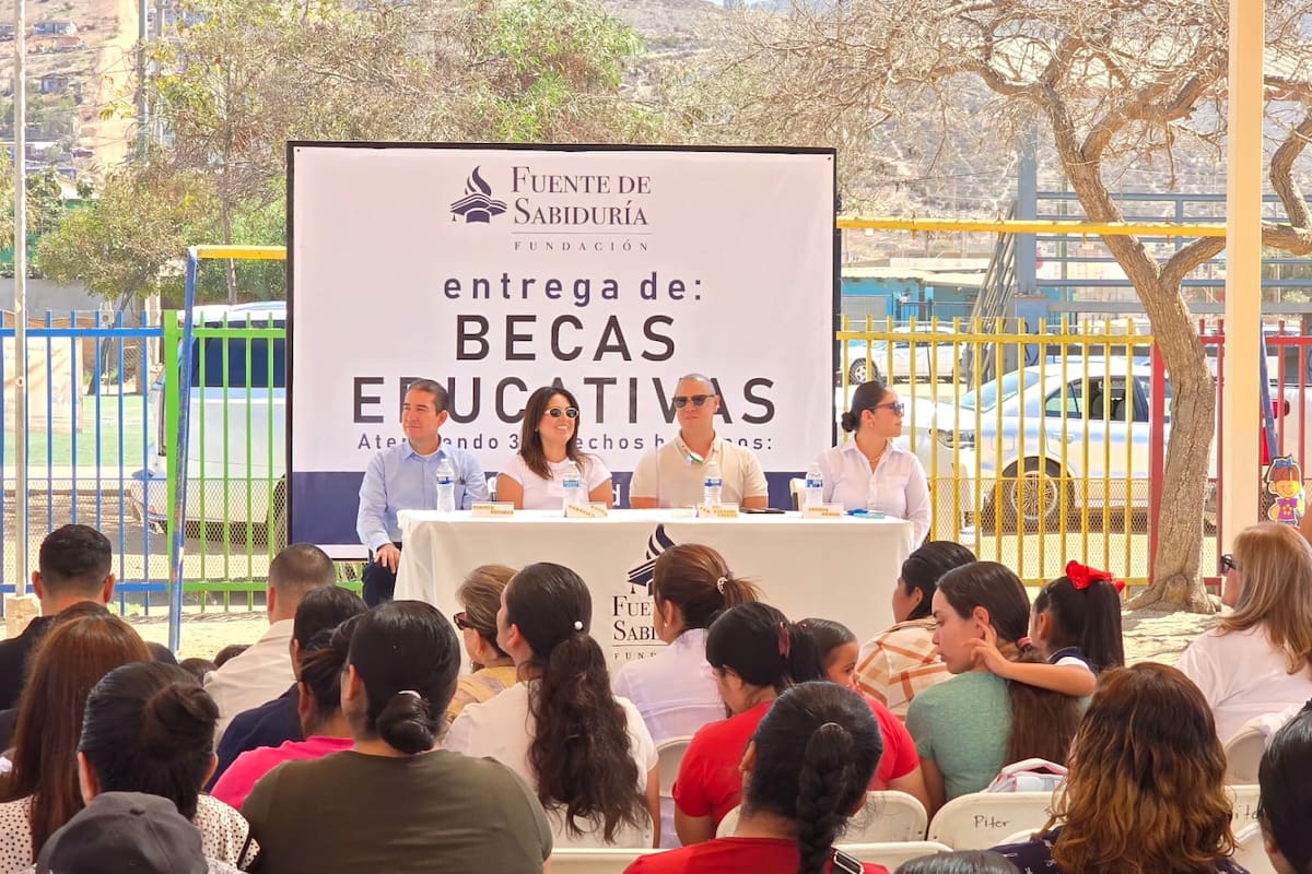 Entregarán 7 mil 500 becas educativas
