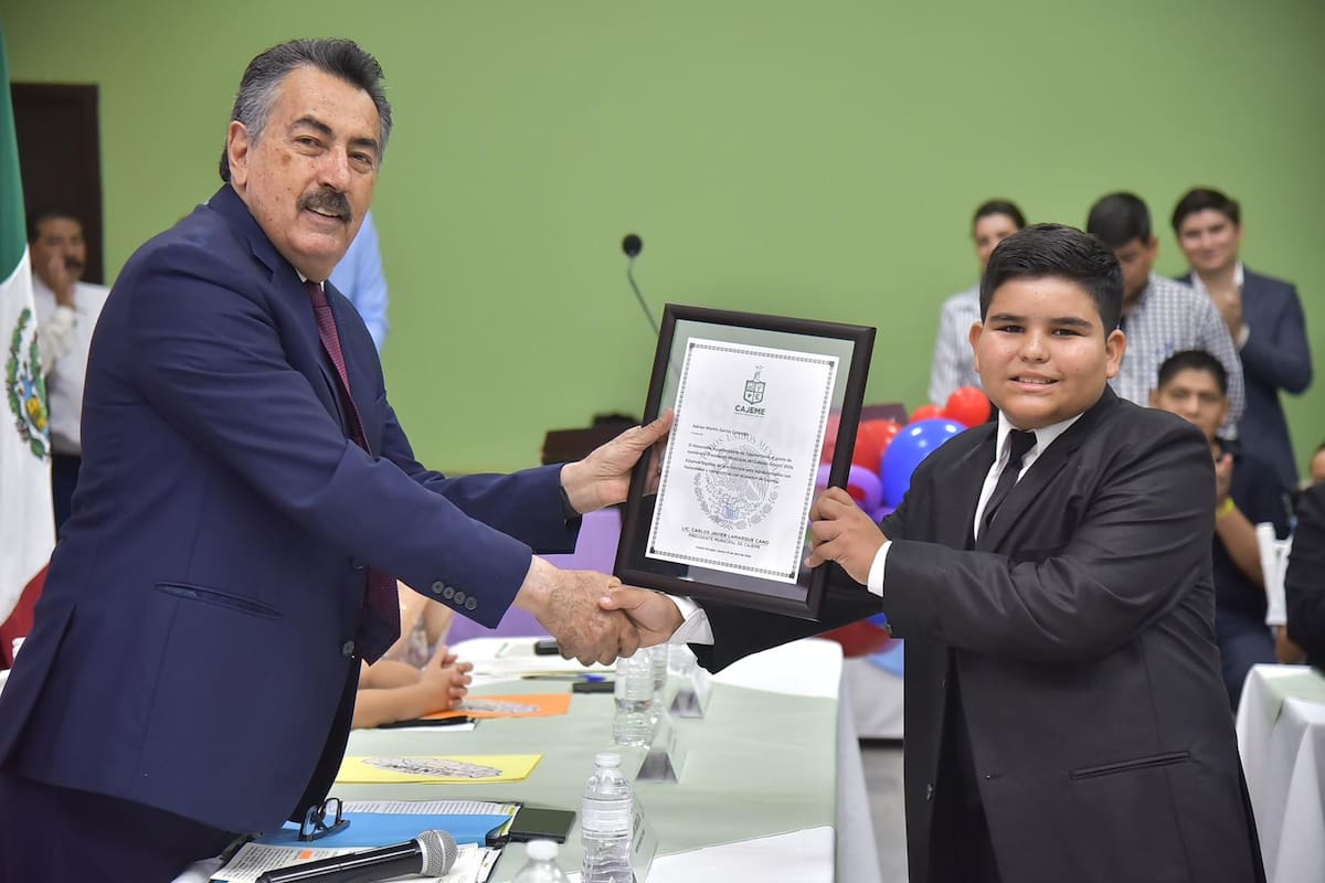 Fue Adrián Martin alcalde por un día en Cajeme