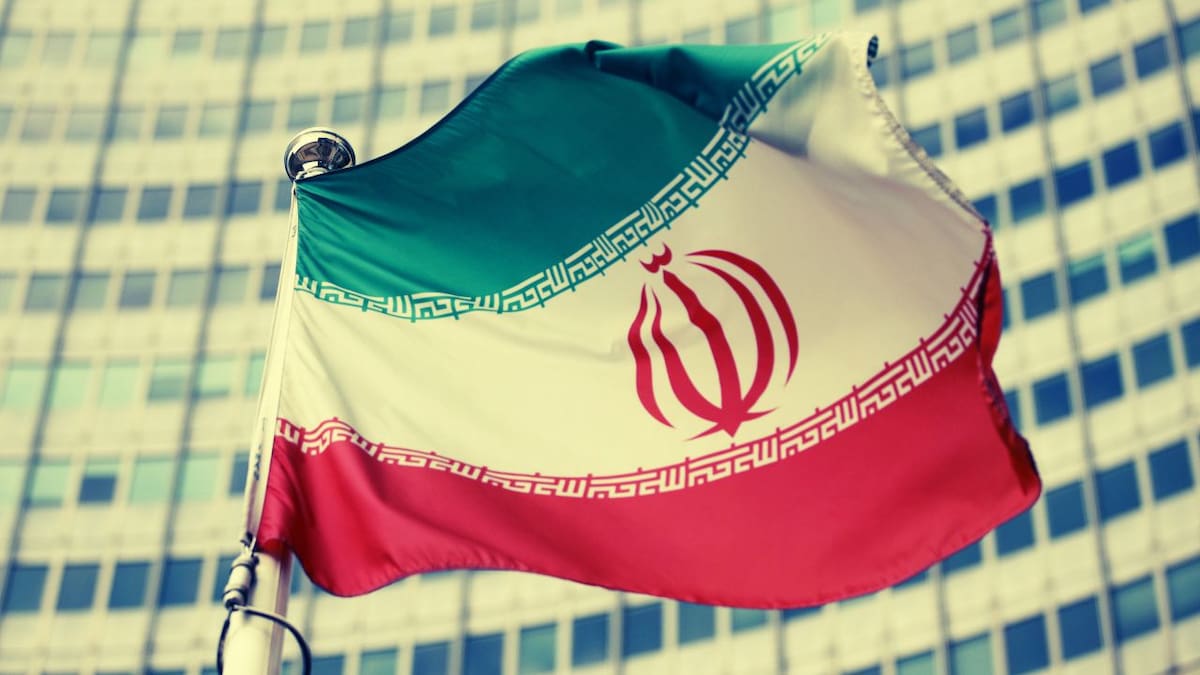 Mientras Trump asegura que EEUU está listo para ayudar a Irán, grupos de derechos humanos reportan la muerte de al menos 116 personas en protestas que ya cumplen las dos semanas