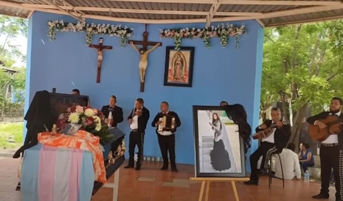Funeral de Bella Galilea / Captura Youtube