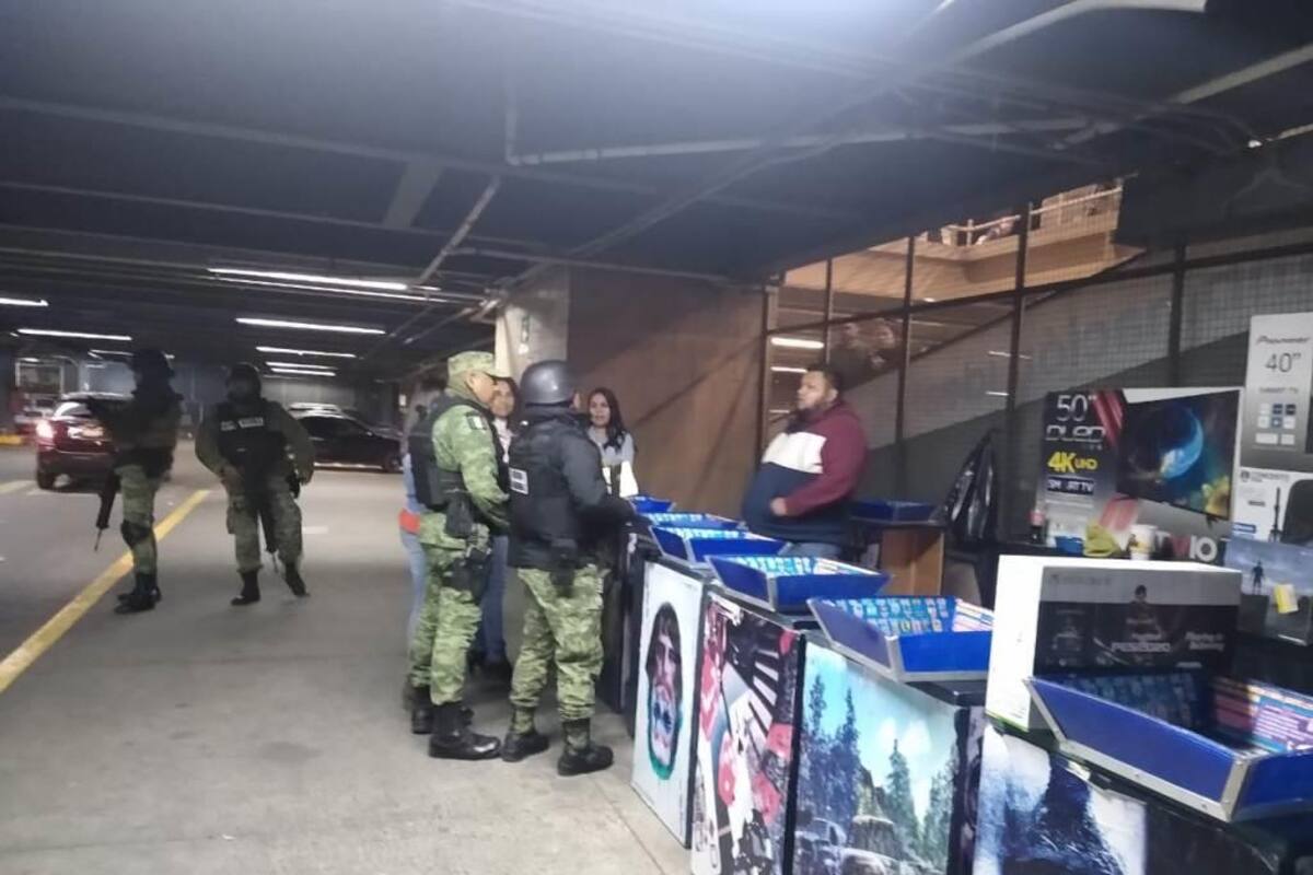 Estafan a 5 personas con el juego de la bolita