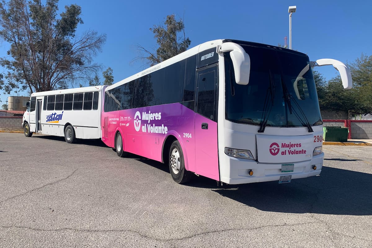 IMOS busca nuevas operadoras: Más de 22 mujeres ya trabajan en el transporte masivo en Mexicali