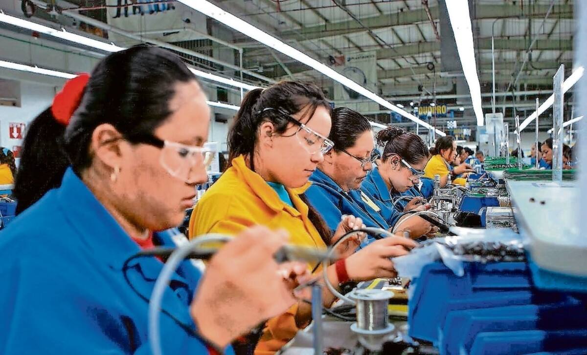 Mientras Holanda consolidó una cultura laboral con semanas de 32 horas y fuerte respeto al tiempo personal, México avanza de forma lenta y con resistencias hacia un modelo de 40 horas.