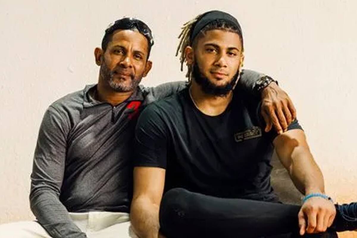 Fernando Tatis Sr. fue atacado por un perro y casi pierde el dedo en una fecha muy misteriosa