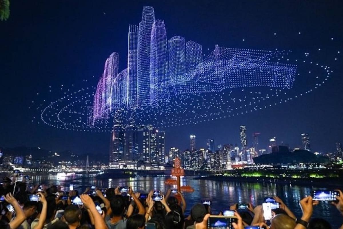China rompe récord mundial con espectáculo de más de 11 mil drones en el cielo