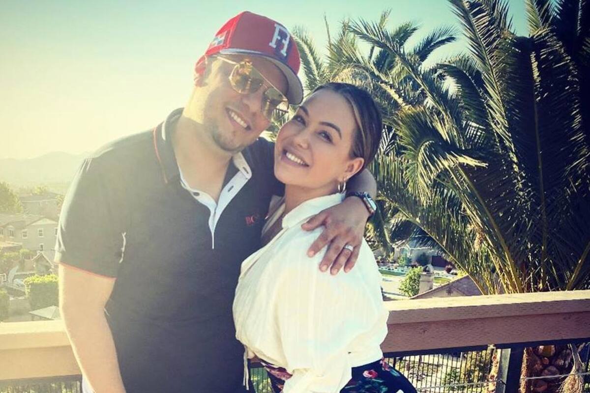Chiquis Rivera y Lorenzo Méndez celebran un año de matrimonio ¡separados!