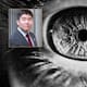 Edward Kang, estudiante de 17 años, desarrolla RetinaMind, una aplicación que analiza imágenes de la retina para identificar patrones asociados con el trastorno del espectro autista y el TDAH