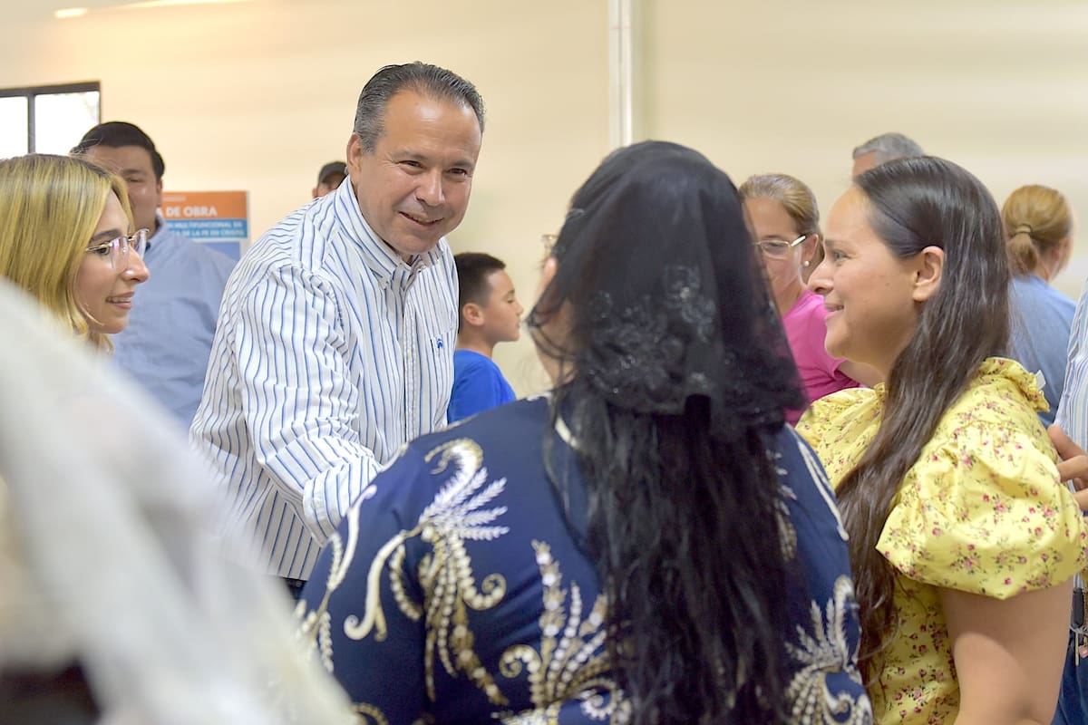 Entrega Antonio Astiazarán una obra en Iglesia Apostólica de la colonia Sahuaro