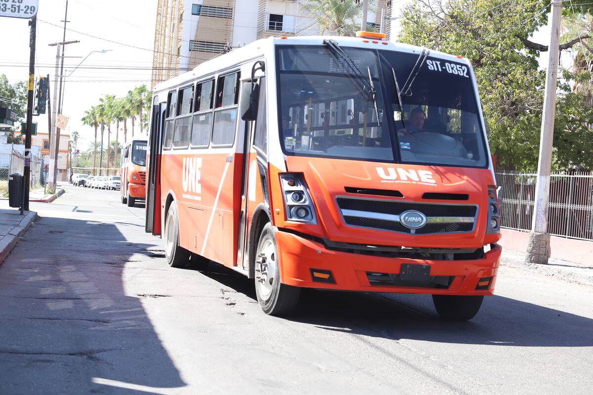 Hombre tocó indebidamente a joven de 20 años en camión de Hermosillo