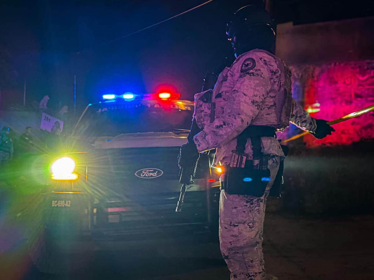 Un hombre de alrededor de 62 años fue asesinado por disparos de arma de fuego la tarde de este martes en la colonia Las Huertas, cuarta sección, en la delegación La Mesa. Foto: Border Zoom