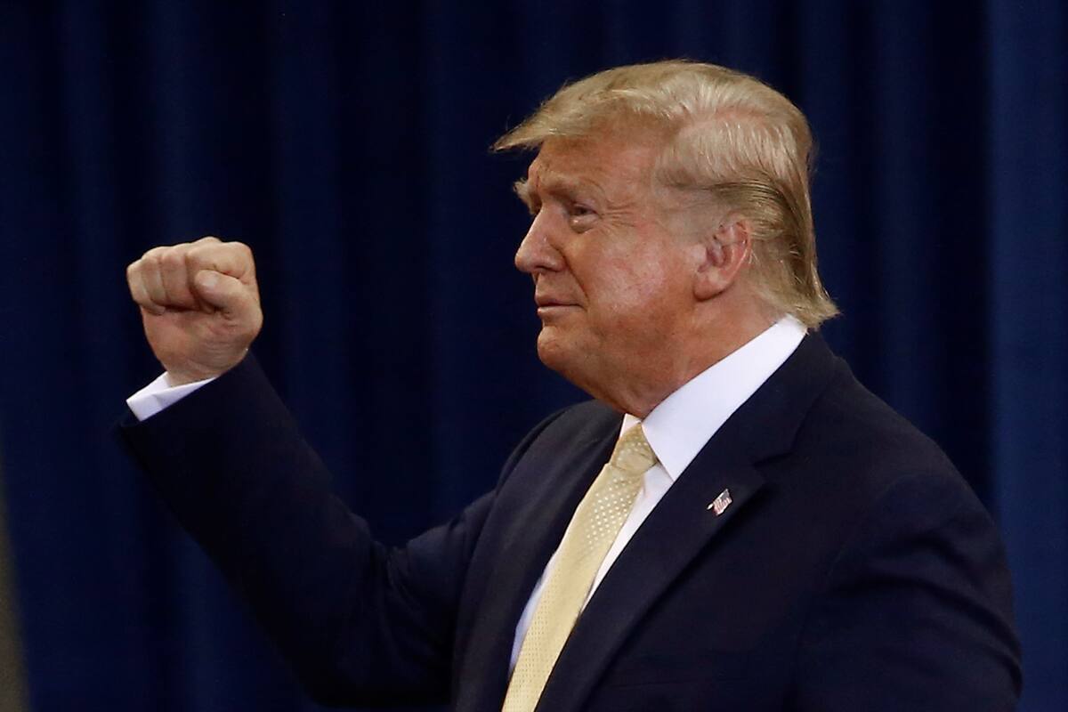 Trump afirma que acuerdo con China es favorable para granjeros de EU