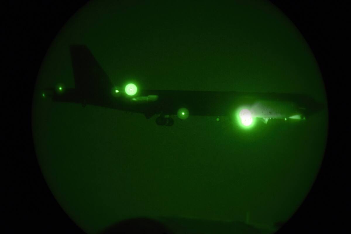 Llegan bombardeos B-52 de EU a base aérea de Qatar