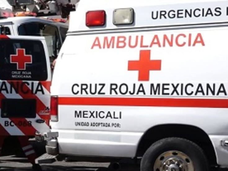 Niño y su madre son atropellados al cruzar fuera de zona peatonal en la colonia Esperanza