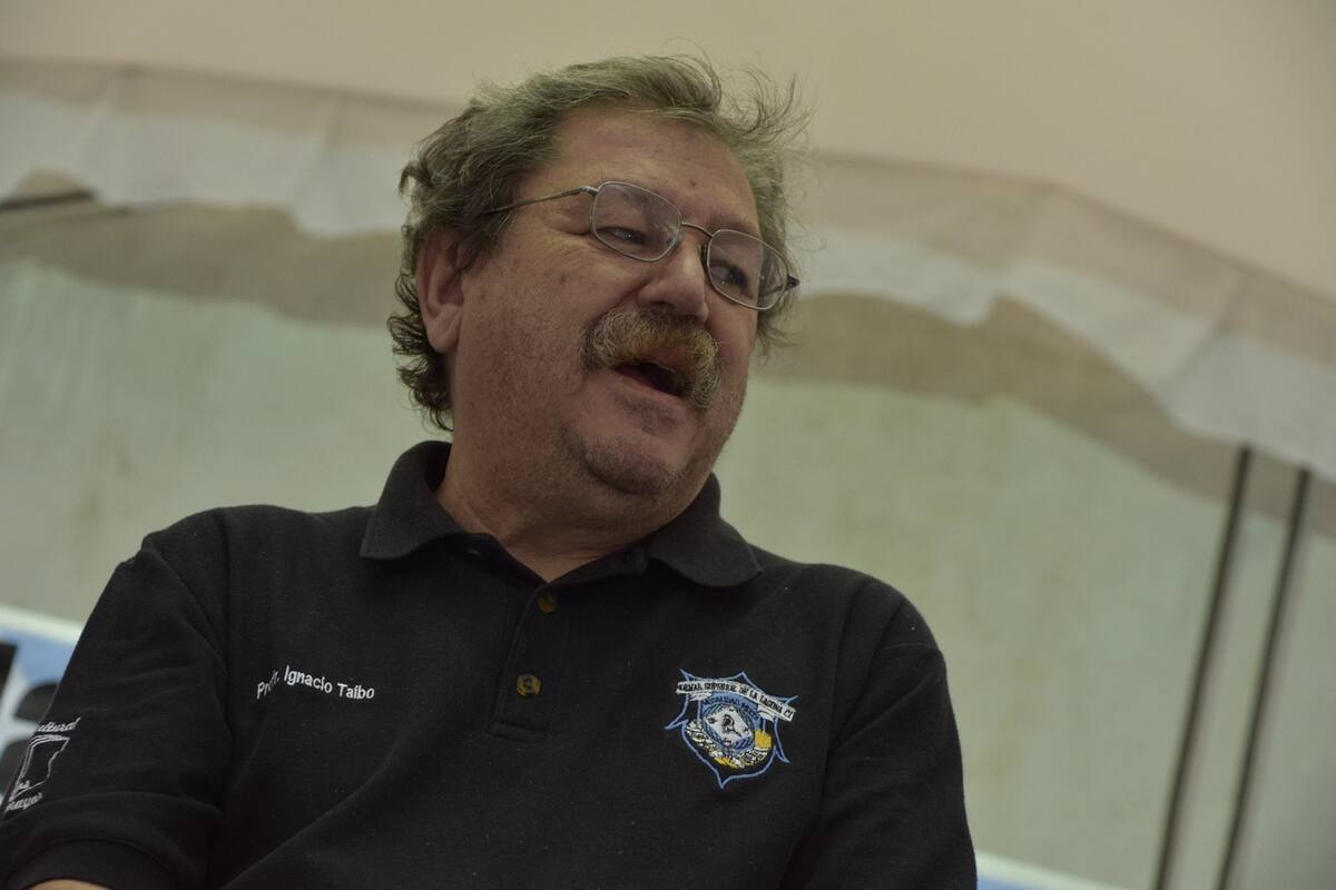 Francisco Ignacio Taibo fue quien propuso nacionalizar TV Azteca, televisora de Ricardo Salinas Pliego. | Especial