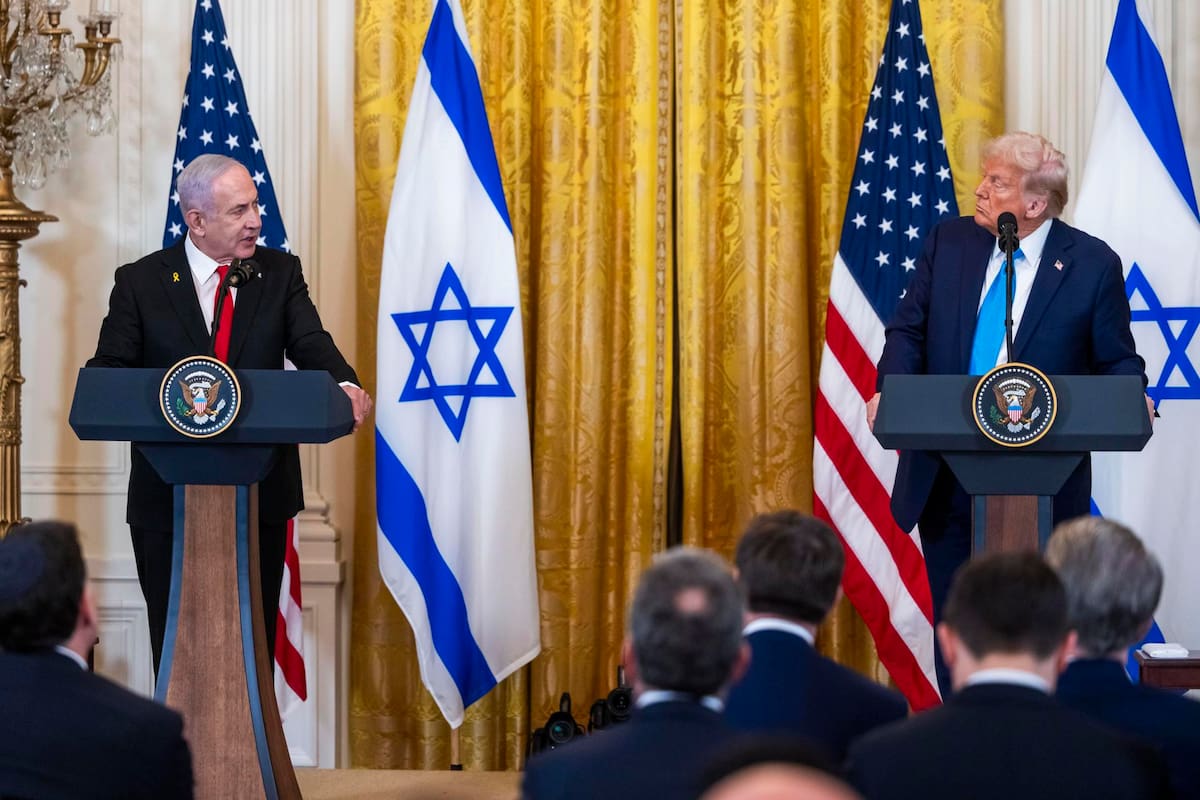 Fotografía de archivo del presidente de EE.UU., Donald Trump, y el primer ministro israelí, Benjamin Netanyahu, en Washington, DC, EE.UU.