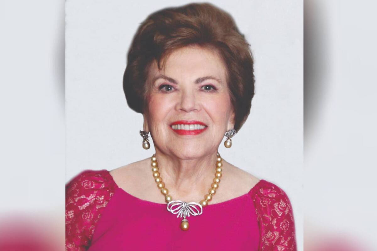 Oficiarán misa en honor de Doña Alma Castelo de Bours