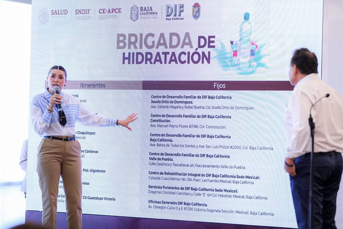 La gobernadora Marina del Pilar Ávila Olmeda invita a la población a aprovechar gratuitamente los Puntos de Hidratación Masiva y las Casas de Hidratación Oral que ofrece el Gobierno del Estado .