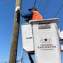 Retiran 12 cámaras de videovigilancia instaladas ilegalmente en colonias al oriente de Mexicali