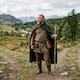 “No hay mejor equipaje para el camino que el buen juicio”: el antiguo consejo vikingo que recuerda por qué mantener la cabeza fría puede ayudarte cuando el dinero no basta y todo se complica