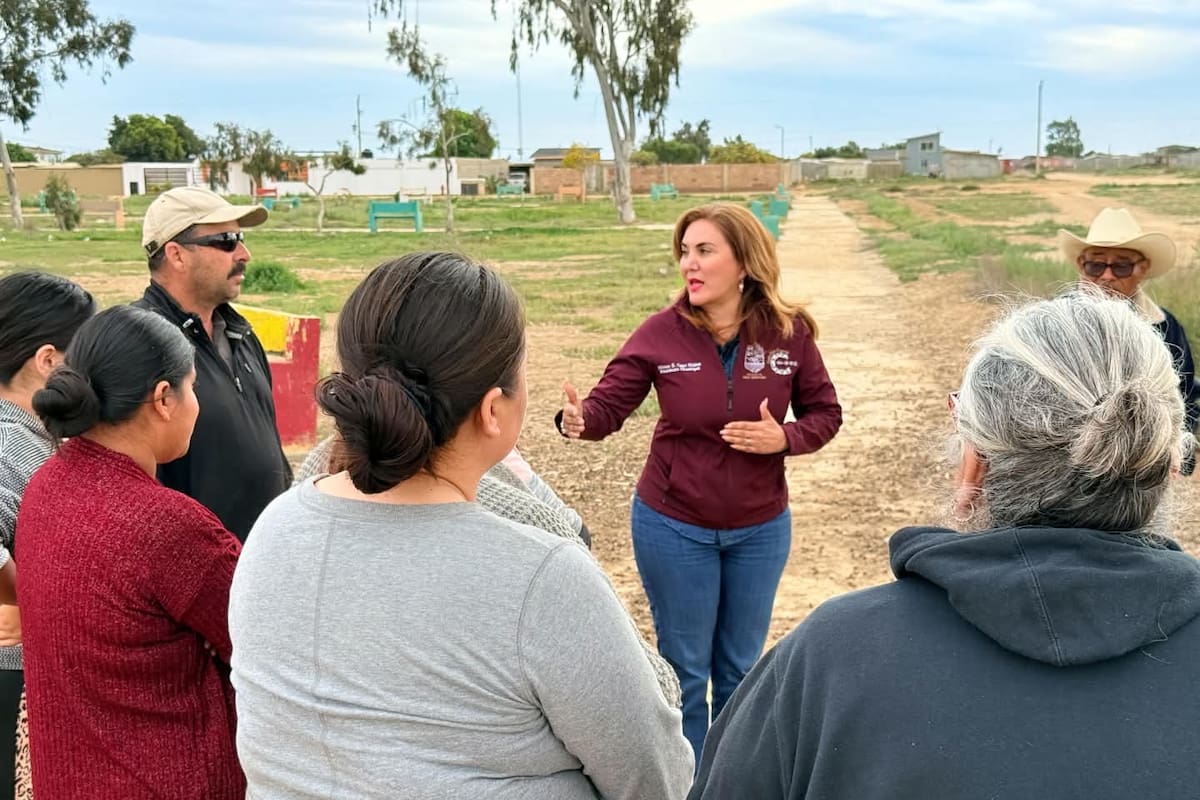San Quintín sigue operando pese a toma del Ayuntamiento, asegura alcaldesa