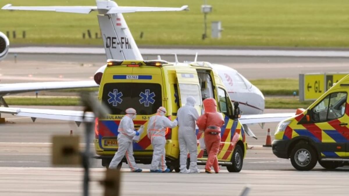 La detección de la cepa andina del hantavirus en un crucero que zarpó de Argentina dejó tres muertos y obligó a evacuar pacientes a Europa mientras el gobierno de España enfrenta un conflicto interno por el desembarco de la embarcación en las Islas Canarias