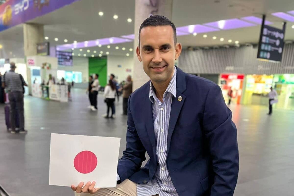 Árbitro mexicano trabajará por 4 partidos en Japón