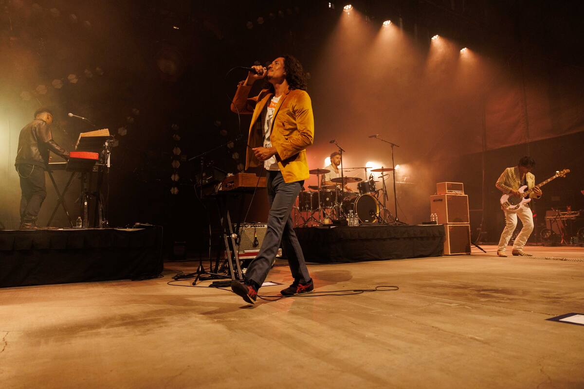 Vibras latinas y psicodelia: Chicano Batman en San Diego