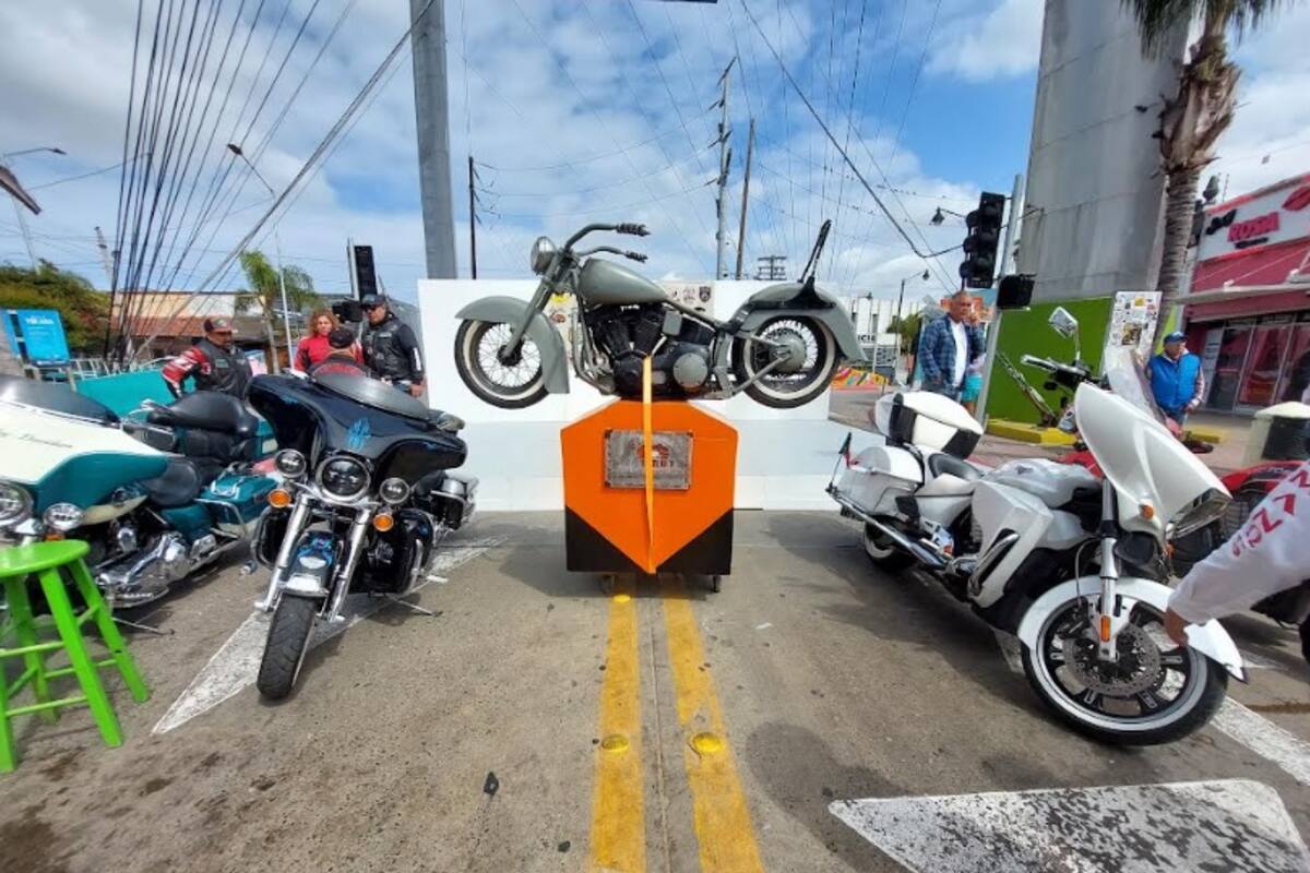 Urgen motociclistas a arreglar las calles de Tijuana