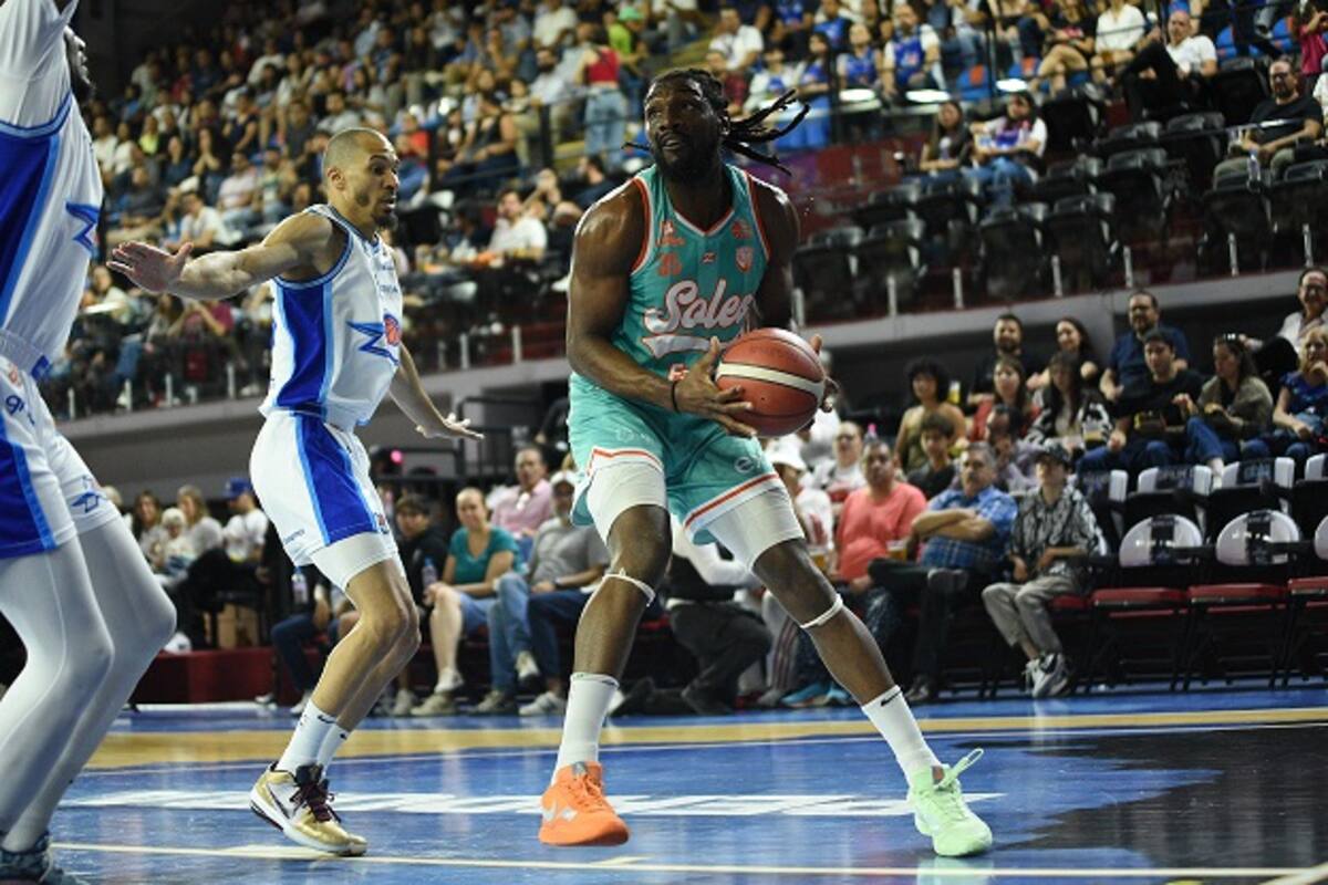 Soles ganó por paliza a los Astros