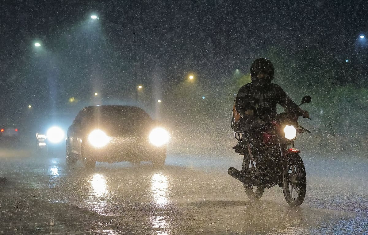 Gobierno de Sonora mantiene vigilancia por “Raymond”; continúan lluvias intensas sin víctimas. Foto: GH