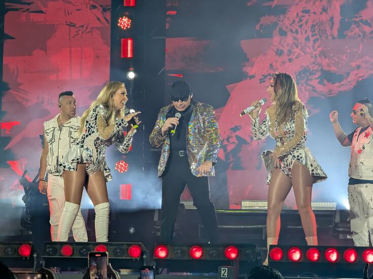 Se convierte el Teatro del Pueblo en antro noventero con 90’s Pop Tour