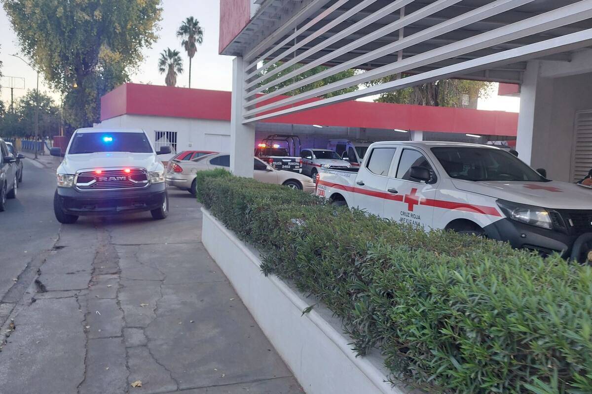 Irrumpe hombre a Cruz Roja en Nogales y causa daños