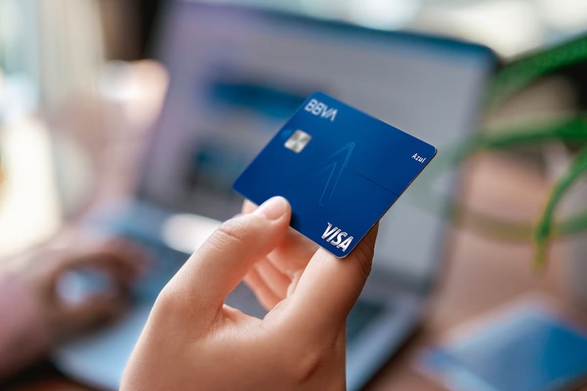 BBVA no cobrará anualidad a estas tarjetas de crédito