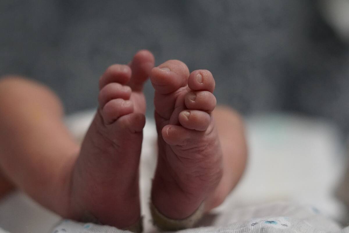 Adolescente vende a su hija de 1 año en 3 mil pesos y es detenida