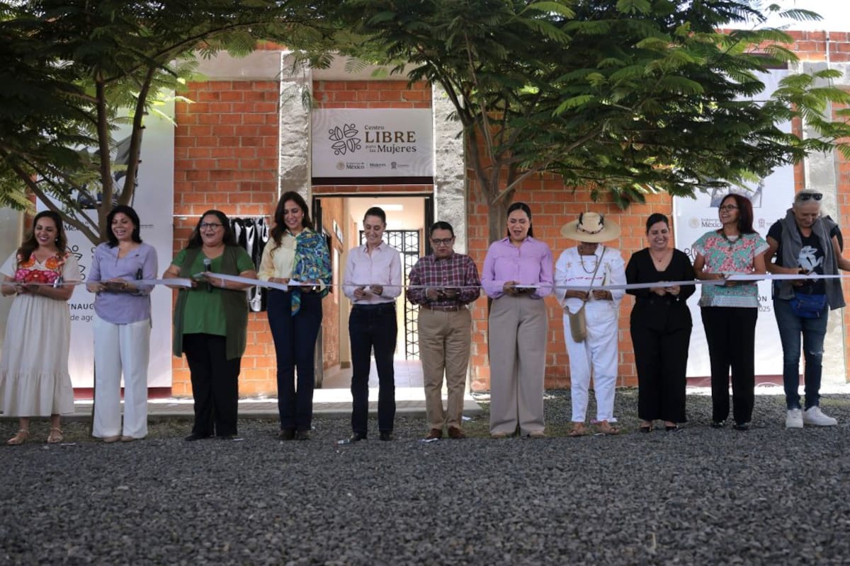 Sheinbaum inaugura Centro Libre para las Mujeres en Silao: “No hay nada más poderoso que cuando las mujeres se juntan”
