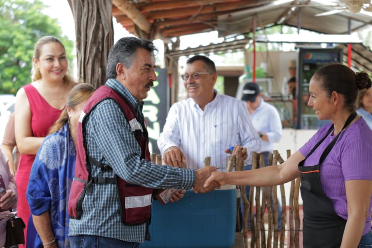 Javier Lamarque recorre el sur de Sonora en actividades del proceso interno de Morena