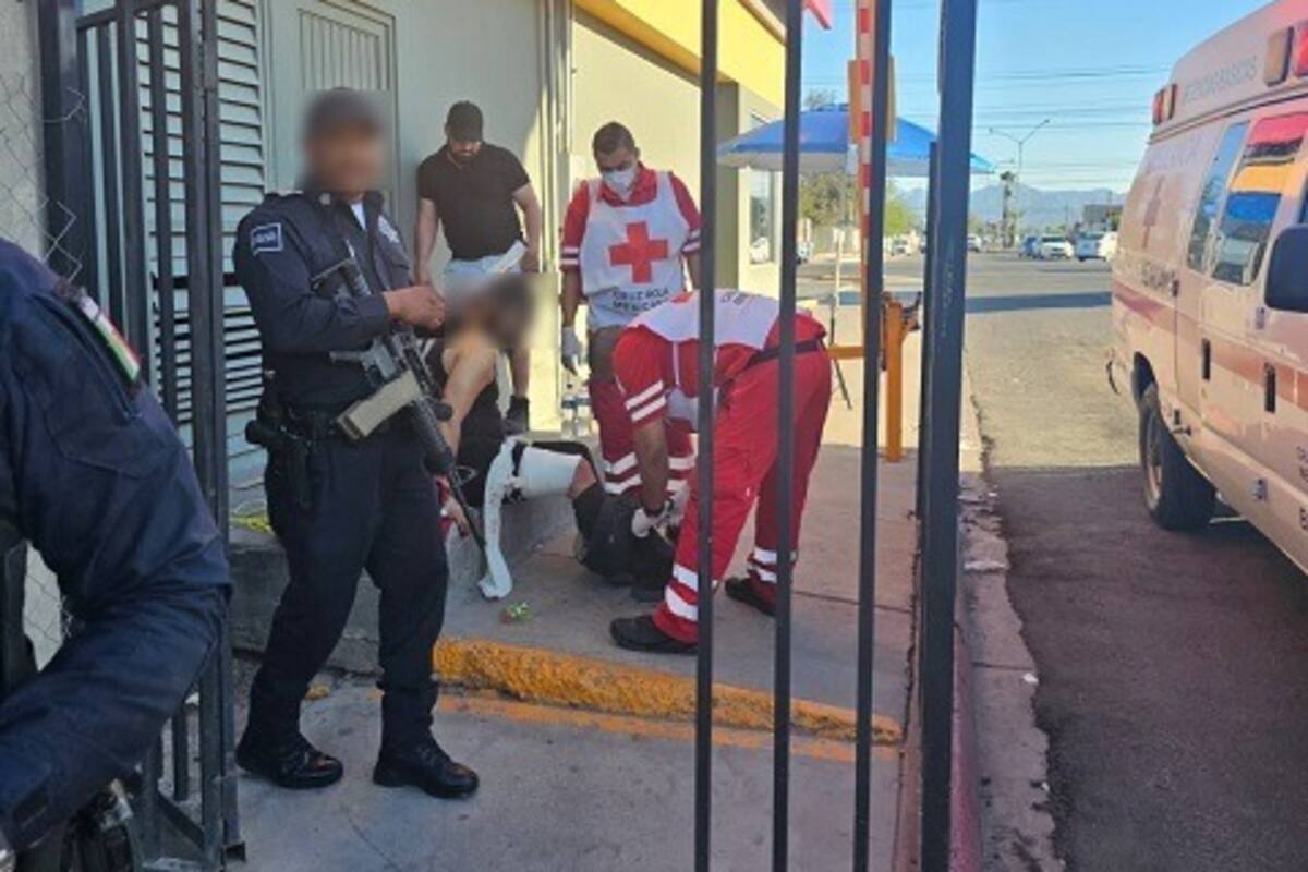 Atacan a balazos a hombre en Caminos del Sol