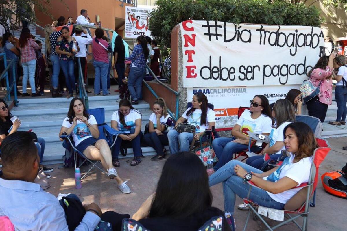 Se intensifican manifestaciones por falta de maestros
