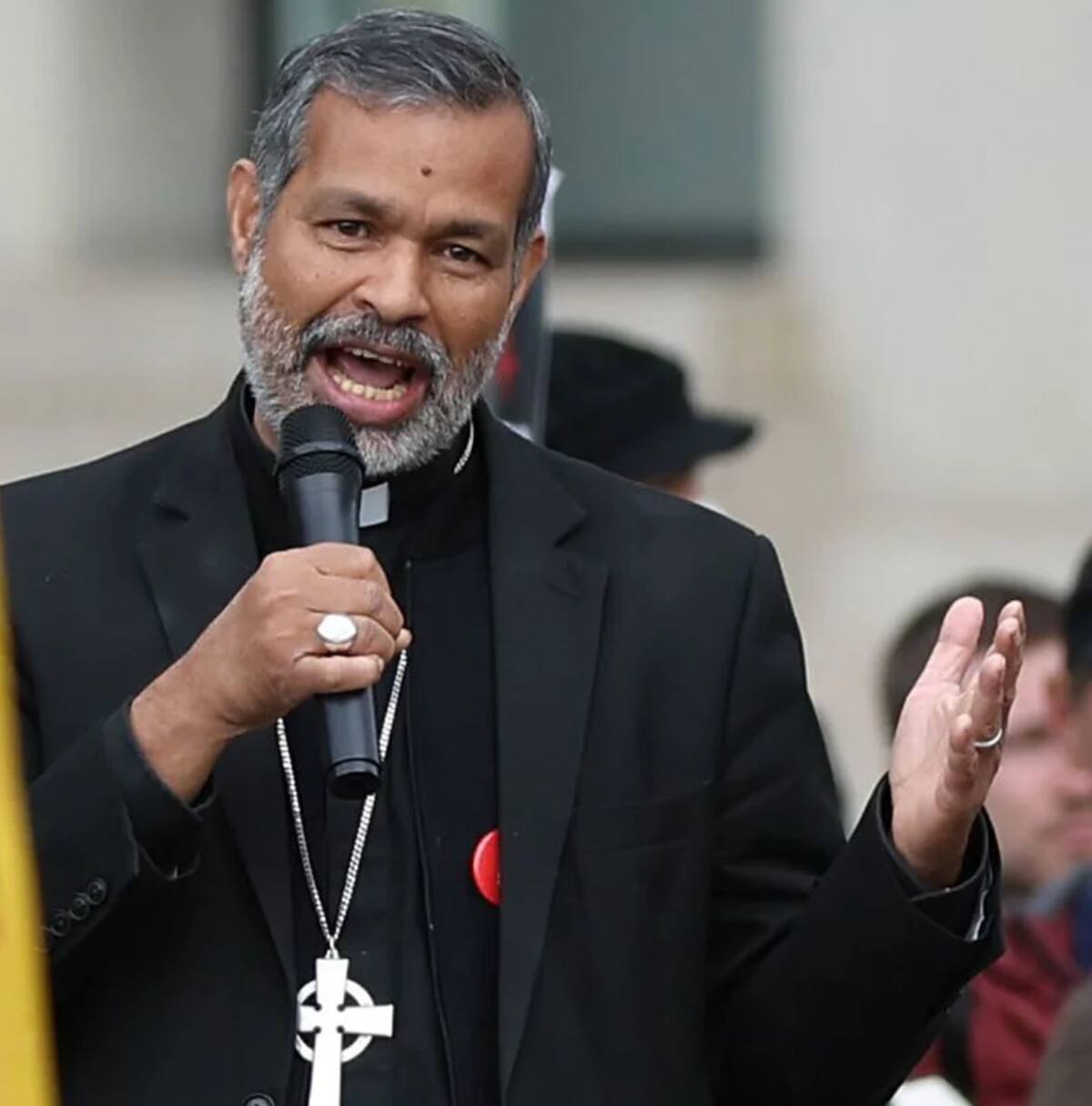 John Perumbalath dijo que había decidido retirarse para evitar que el tema fuera "una distracción". / CNN. - EFE.