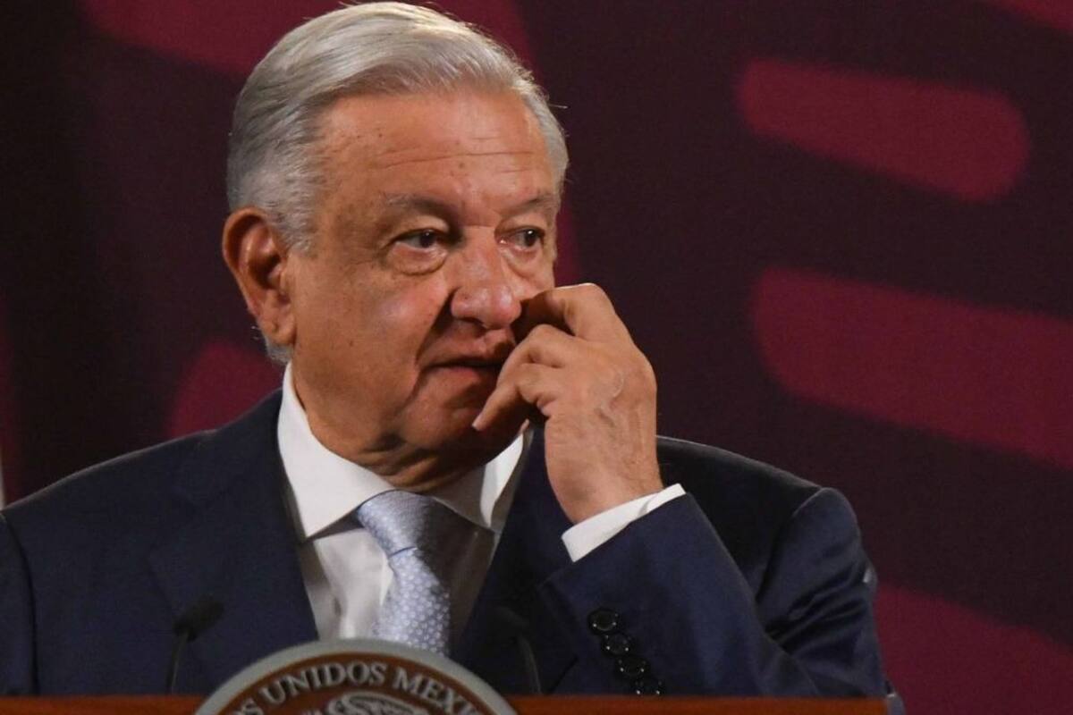 Ordenan a AMLO modificar mañanera por comentario a favor de Sheinbaum