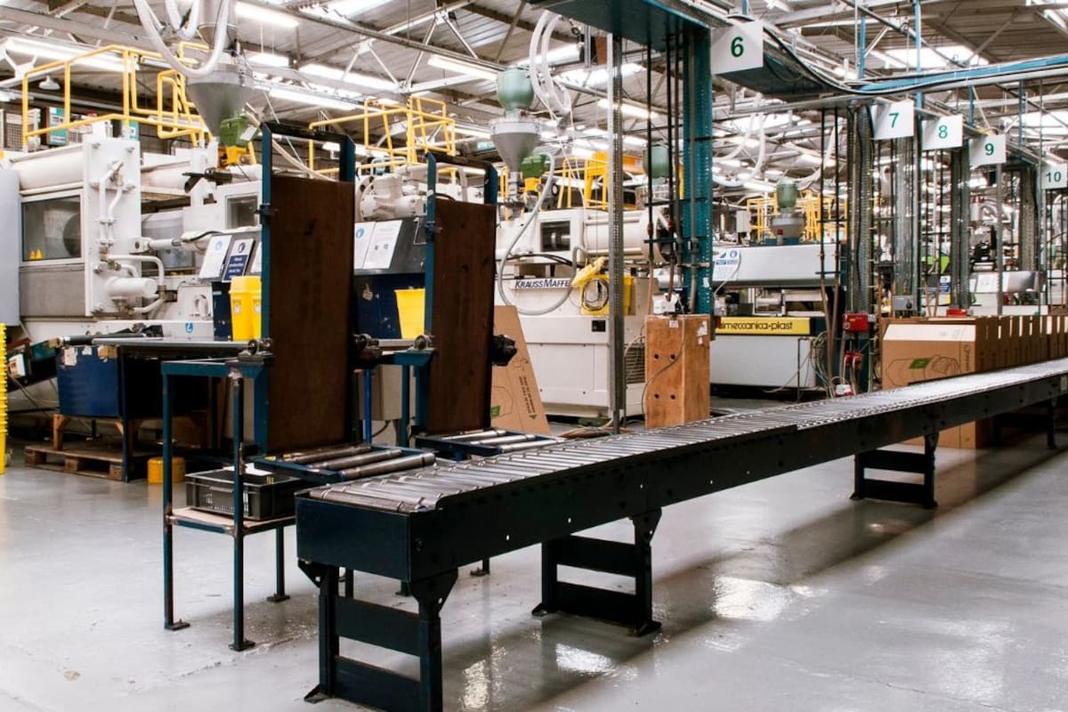 Sancionan a 9 empresas que simularon competir en compras de tecnología del Gobierno de México tras comprobarse que pactaron licitaciones de cómputo y provocaron un sobreprecio superior al 40 por ciento en 12 dependencias