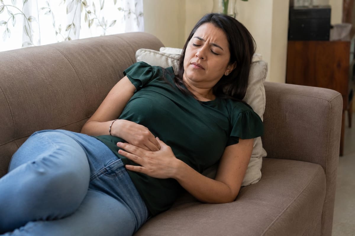 Proponen dar incapacidad a trabajadoras del Estado por dolores menstruales intensos