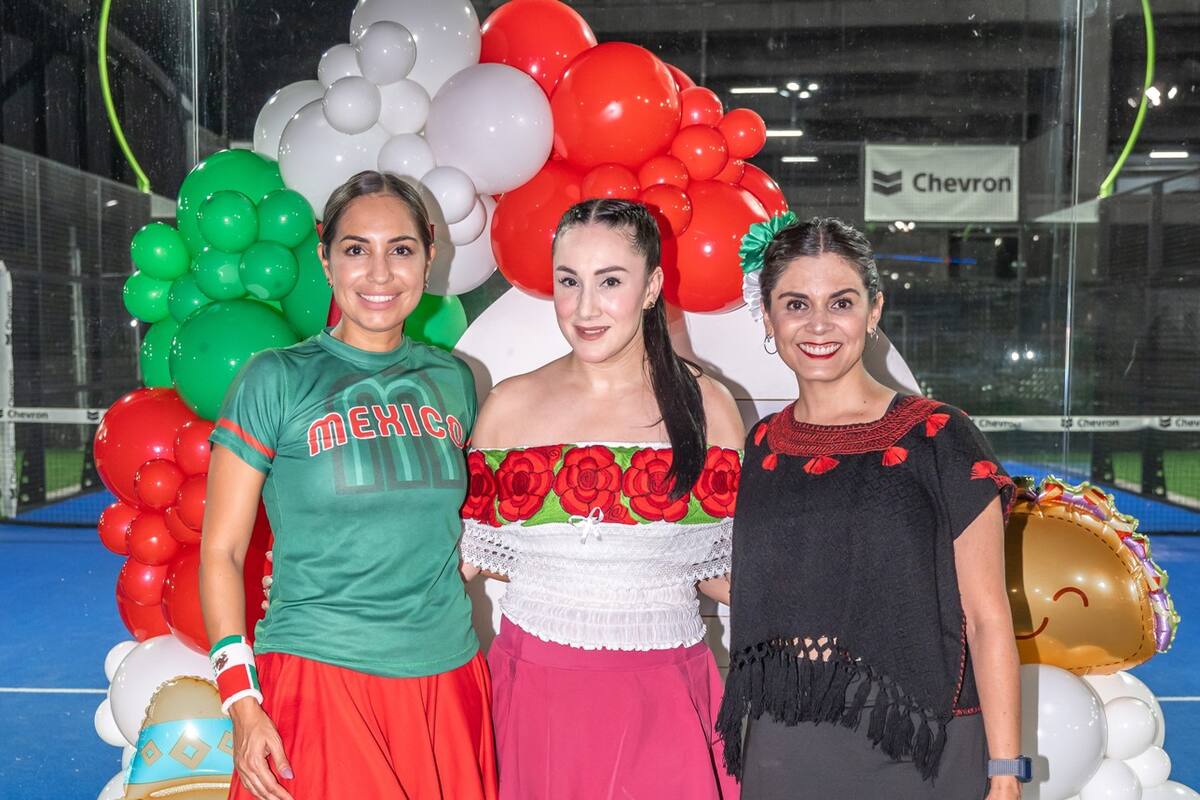 Noche mexicana, diversión patriótica