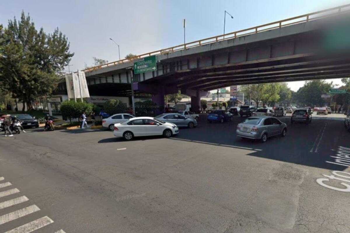 Hombre se arroja de puente vehicular en Coyoacán, CDMX
